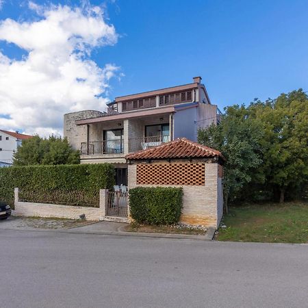 Nice Apartment In Jadranovo With Kitchen מראה חיצוני תמונה