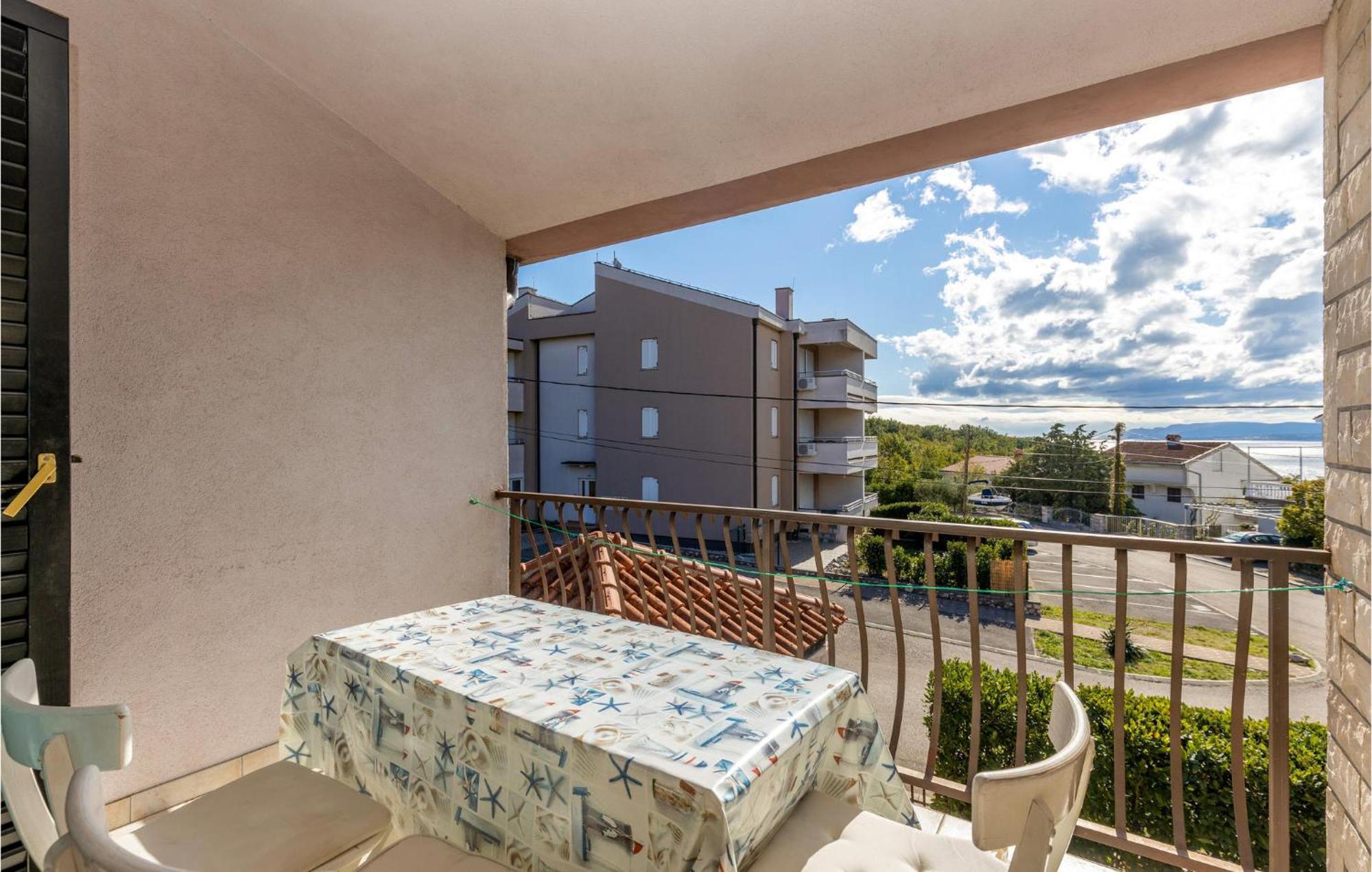 Nice Apartment In Jadranovo With Kitchen מראה חיצוני תמונה