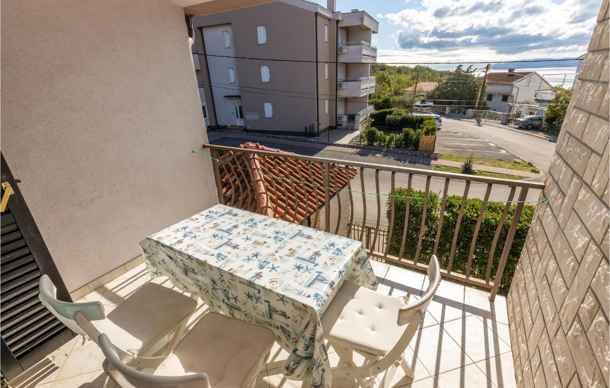 Nice Apartment In Jadranovo With Kitchen מראה חיצוני תמונה