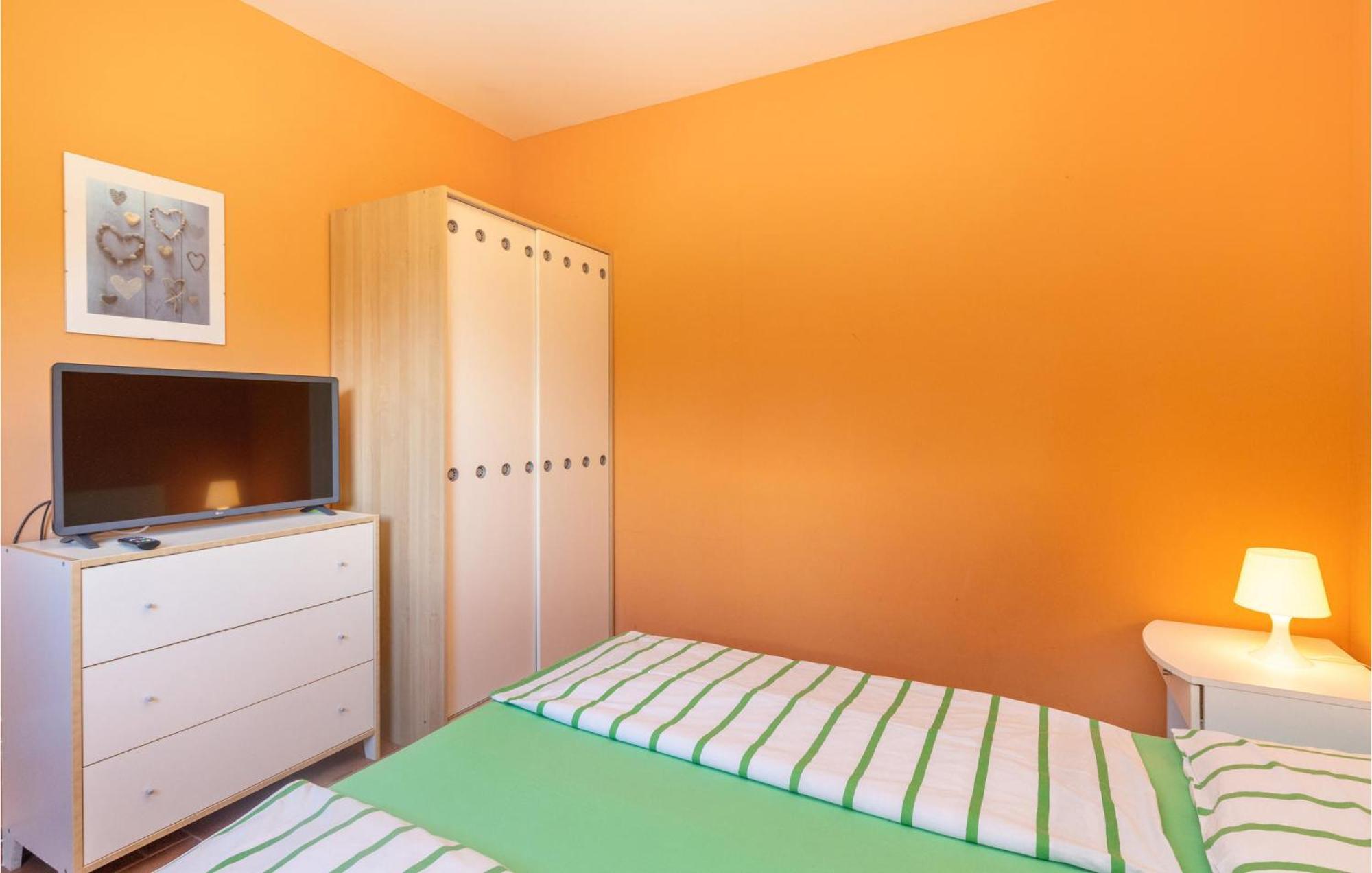 Nice Apartment In Jadranovo With Kitchen מראה חיצוני תמונה